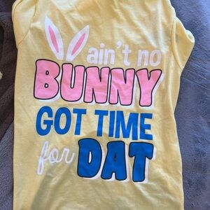 NWOT Cute women’s graphic tee